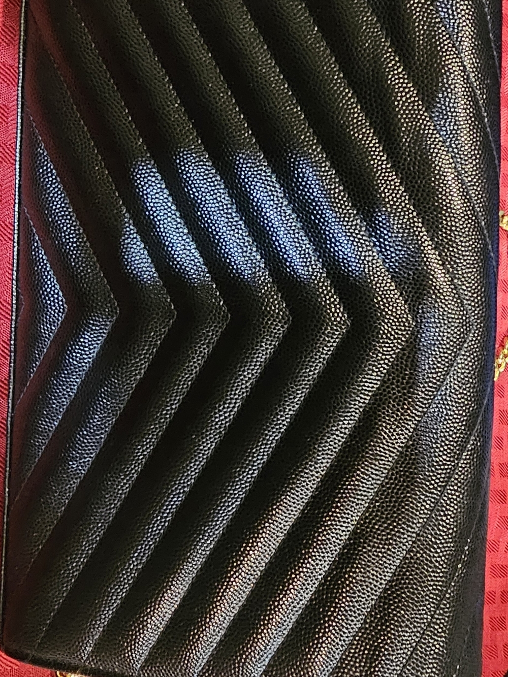 Saint Laurent Black Quilted Chevron Wallet with Gold YSL Logo - Picture 6 of 11